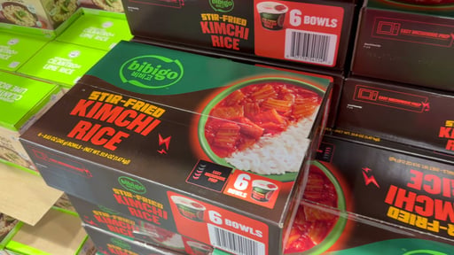 Bibigo Stir-Fried Kimchi Rice 6-Count