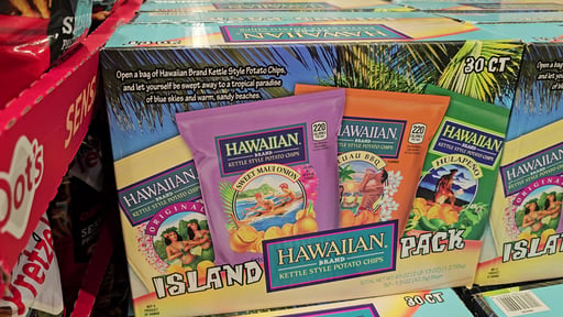 Hawaiian Kettle Style Island Variety Potato Chips, 30 Count/1.5 oz