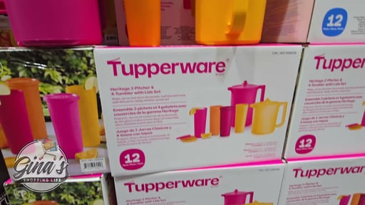 Tupperware Heritage 2-Pitchers & 4-Tumblers with Lids