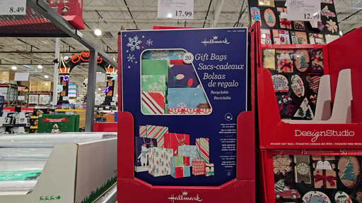 Hallmark Recyclable Gift Bags 20 Count