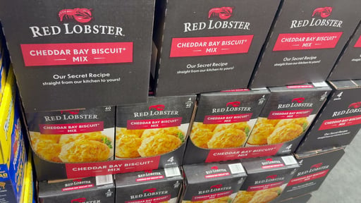 Red Lobster Cheddar Bay Biscuits 45.4 oz