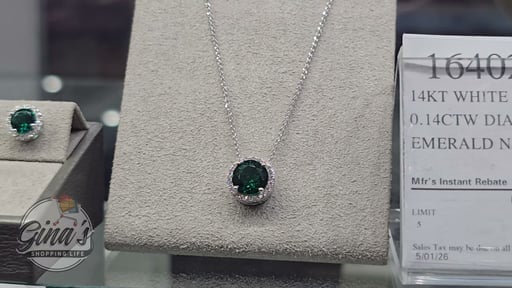 14KT White Gold VS2 I 0.14CTW Diamond & Lab Emerald Necklace 18"