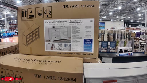 Universal Broadmoore Anistyn 6-Drawer Dresser