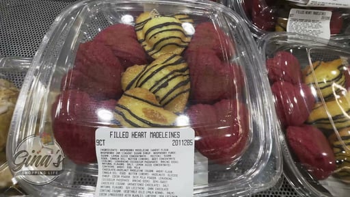 Filled Heart Madeleines 9 Count