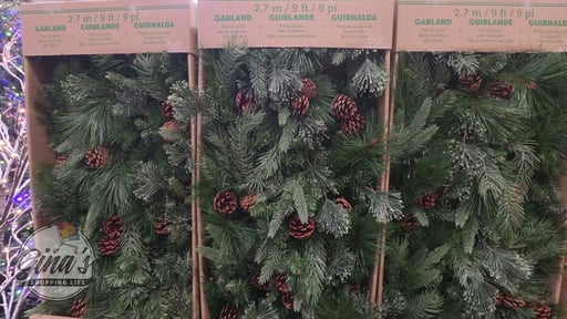 9' Pre-Lit Greenery Garland