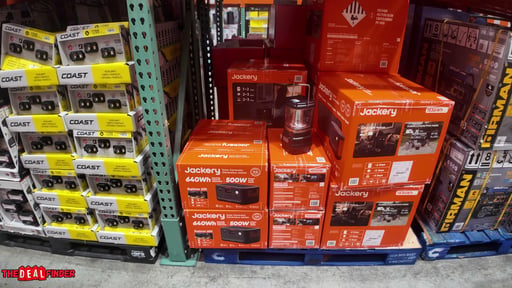 Jackery Explorer 600 v2 Portable Power Station