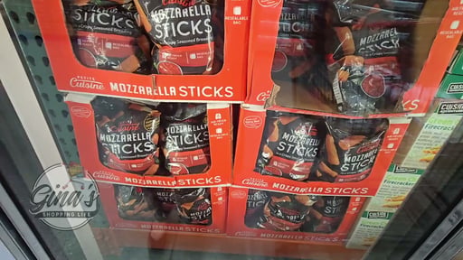 Petite Cuisine Mozzarella Sticks 5 Pound Box