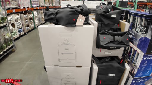 Hunter Backpack Black or Green