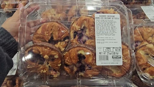 Blueberry Caramelized Cheesecake Croissant 6 Count