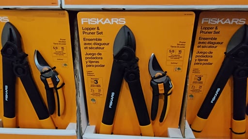 Fiskars 2-Piece Lopper and Pruner Set