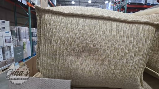 Hermosa Indoor/Outdoor Pouf