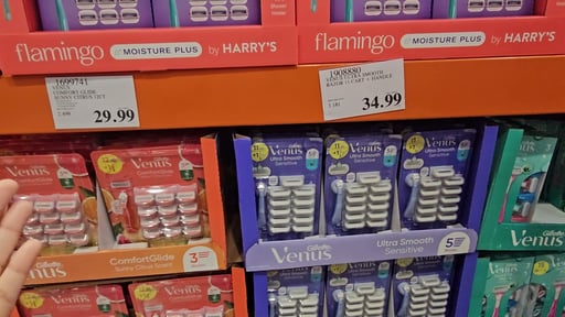 Gillette Venus Extra Smooth Sensitive Razor