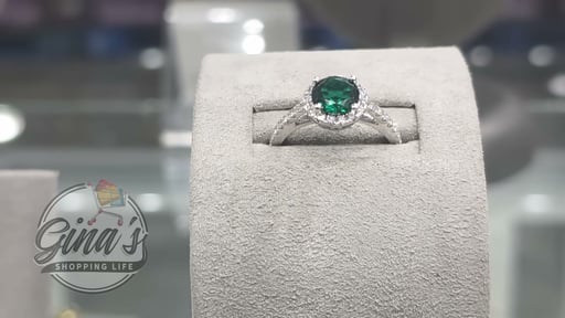 14kt White Gold 0.33 CTW VS2, I Diamond Lab Created Emerald Ring