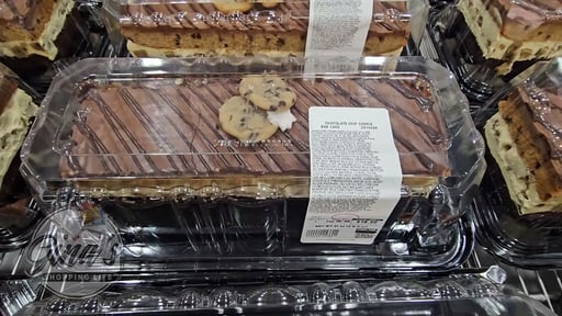 Chocolate Chip Cookie Bar Cake