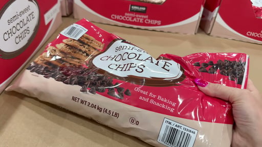 Kirkland Signature Semi-Sweet Chocolate Chips 4.5 Pounds