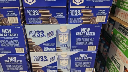 Muscle Milk Cookies 'N Crème Shake