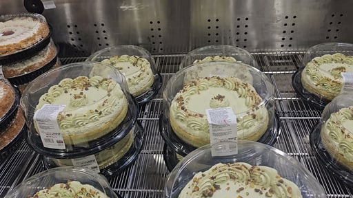Kirkland Signature Pistachio Cheesecake