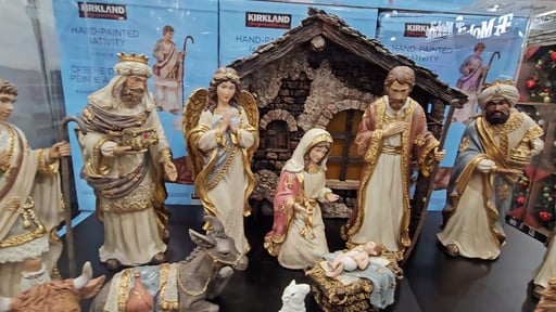 Kirkland Signature Nativity Set, 14-Piece