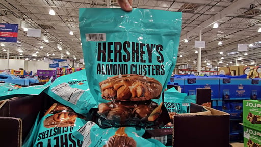 Hershey's Almond Caramel Clusters 20 oz (1.25 lbs)