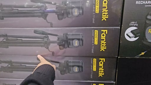 Fanttik Laser Level w/ Tripod
