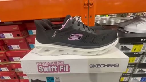 Skechers Women's Glide Step Sneaker