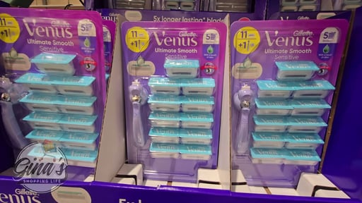 Venus Ultra Smooth Razor 11 Cartridges + Handle
