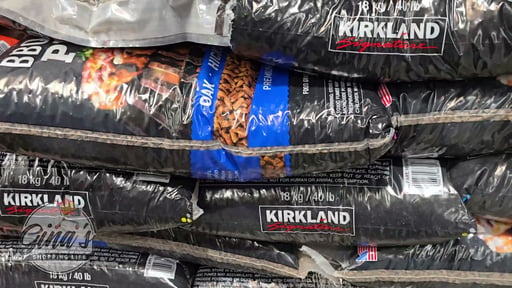 Kirkland Signature Premium Blend BBQ Hardwood Pellets, 40 lb