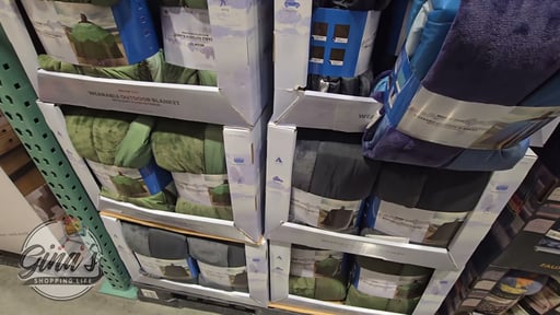 Below Zero Hooded Outdoor Blanket 54" x 72"