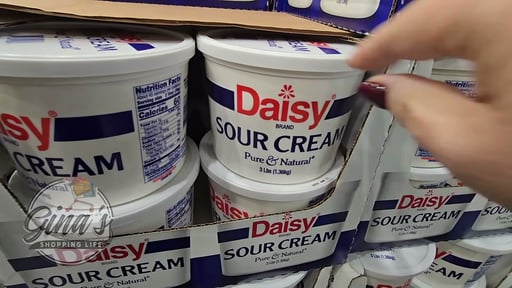 Daisy Sour Cream (3 lbs tub)