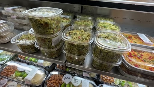 Pesto Pasta Salad with Mozzarella Pearls & Italian Pesto Per LB