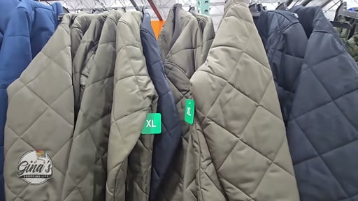 BANANA REPUBLIC MEN'S QUILTED BOMBER JACKET