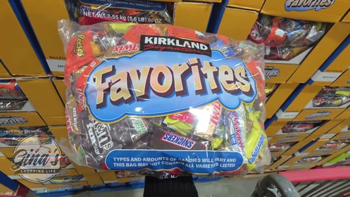 Kirkland Signature Favorites Candy Variety, 90 oz