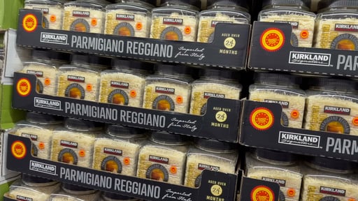 Kirkland Signature Shredded Parmigiano Reggiano 16oz