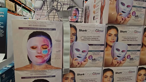 Shark CryoGlow LED Face Mask