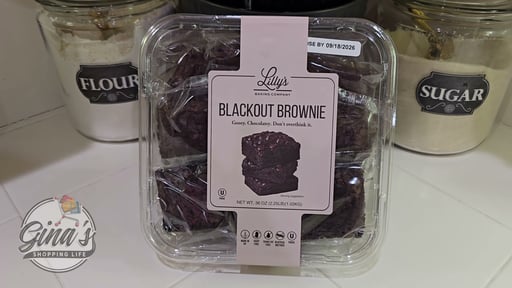 Lilly's Blackout Brownies, 18-Count / 2 oz Each