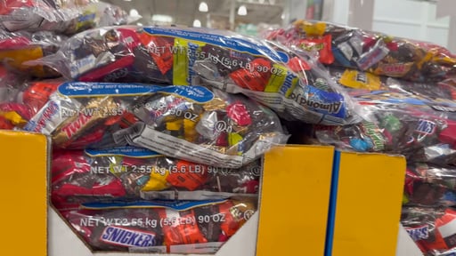 Kirkland Signature Favorites Candy Variety, 90 oz