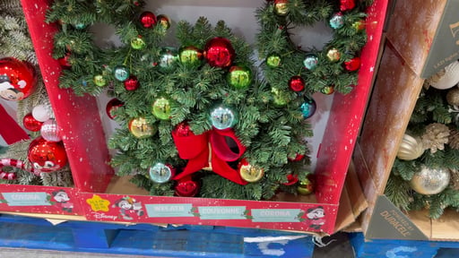 30" Disney Holiday Pre-Lit Wreath