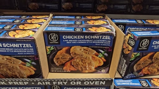 East West Cuisine Chicken Schnitzel 32 oz (2 lbs)