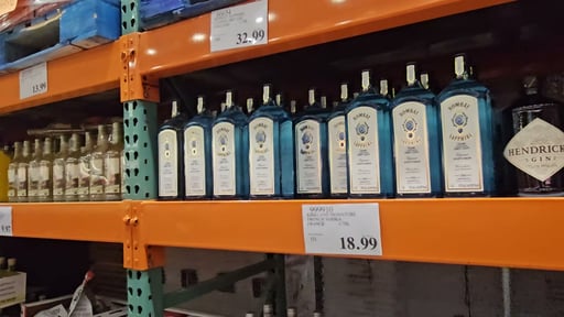 Bombay Sapphire London Dry Gin England 1.75L