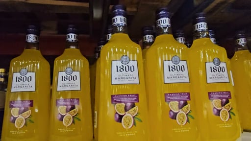 1800 Tequila Ultimate Passionfruit Margarita 1.75L