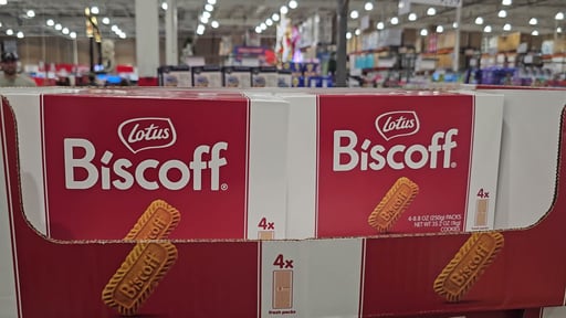 Lotus Biscoff Cookies, 35.2 Ounces