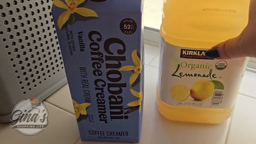 Chobani Vanilla Coffee Creamer, 52 oz