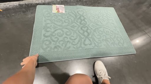 Riviera Scroll Foam Bath Mat 24" x 36"