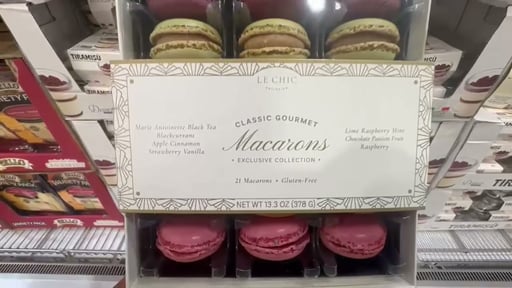 Le Chic Pâtissier Gourmet Macarons 21 Count