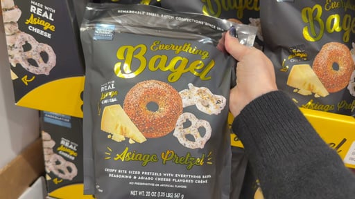 Edward Marc Everything Bagel Asiago Pretzels, 20 oz