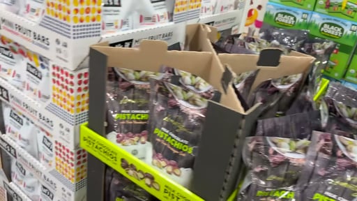 Lamontagne Milk Chocolate Pistachios with Pink Himalayan Salt
