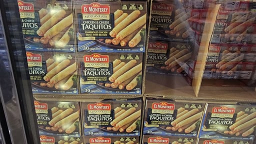 El Monterey Chicken Taquitos 30 ct (3.19 lbs)