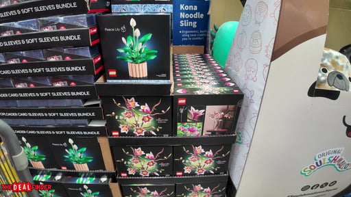 LEGO Botanicals Peace Lily & Magnolia Branches Bundle