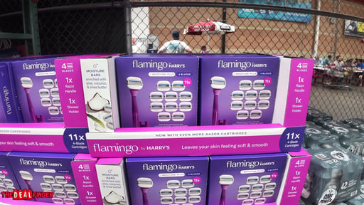 Flamingo by Harry's Moist+ Razor Set - 1 Handle, 11 Cartridges
