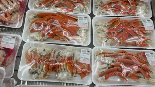 Wild Cooked Dungeness Crab Sections Per Lb